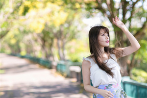 Step into Shanghai's backyard and accompany you to feel the dreamlike music world!